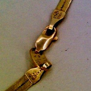 Accessories - 14K Yellow Gold Herringbone Necklace Chain 6.2 G Accessories - 14K Yellow Gold Herringbone Necklace Chain 6.2 G